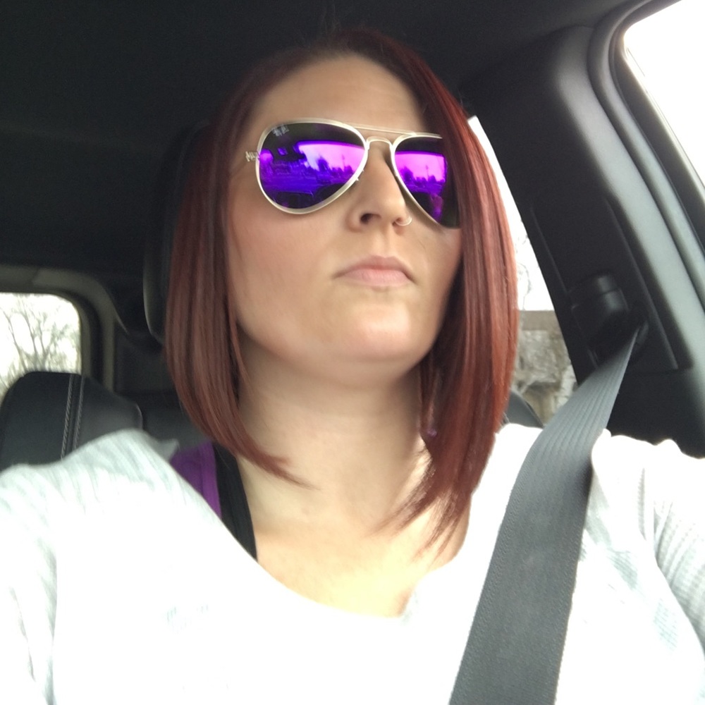 Meet your Posher, Andrea